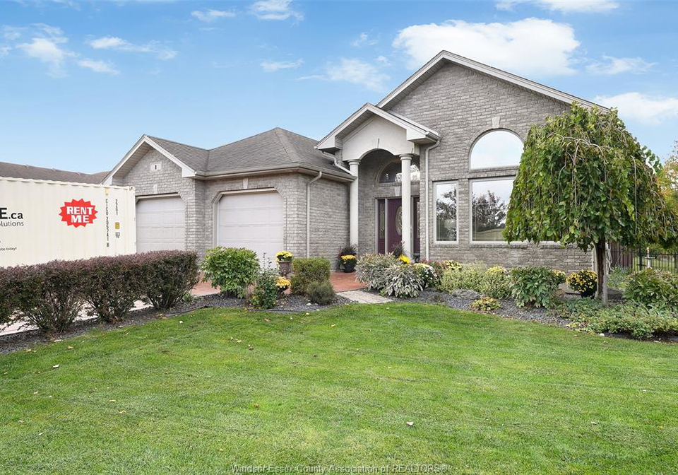 1-kingsbridge-amherstburg-ontario-26010786