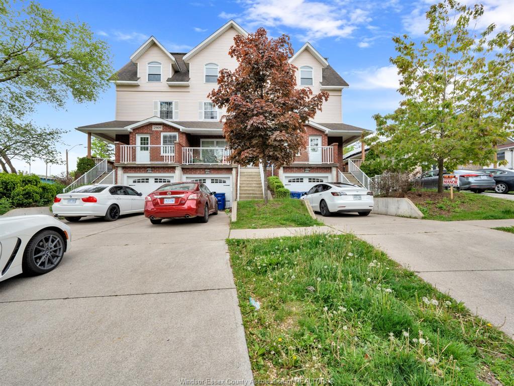 2929-donnelly-windsor-ontario-26010790