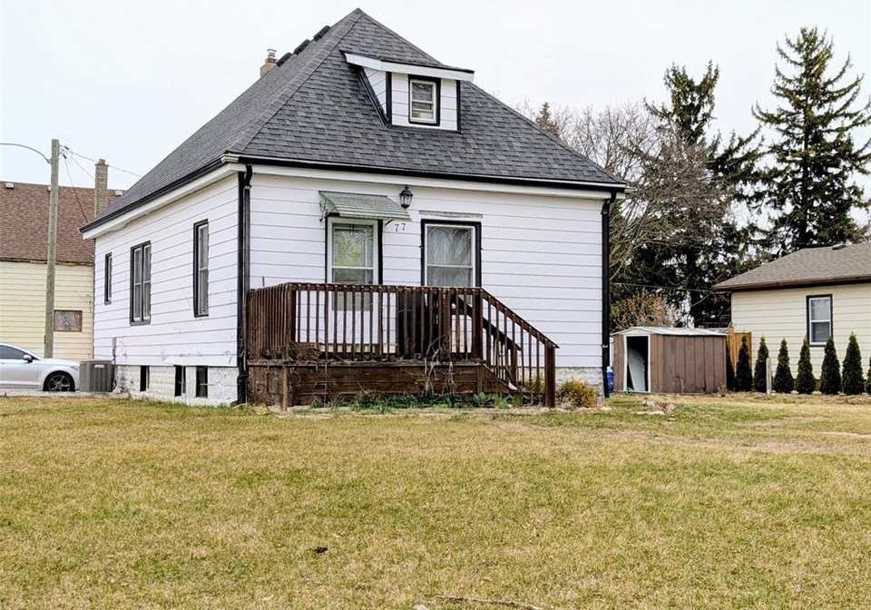 77-askew-leamington-ontario-26010793