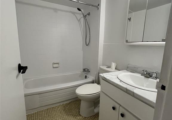 1580-moy-avenue-windsor-ontario-26010798