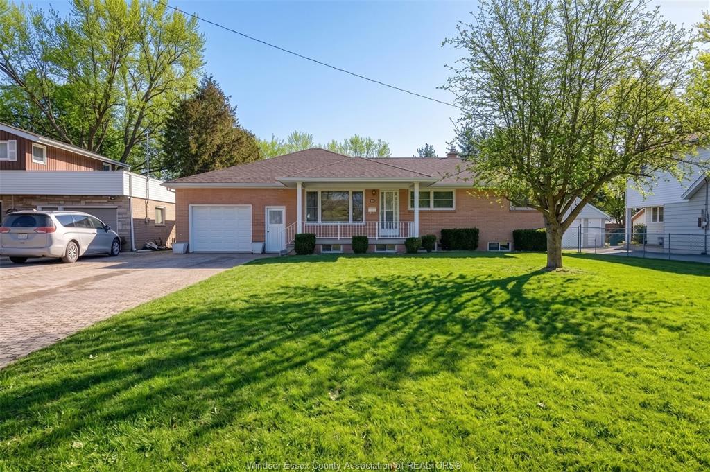 651-morand-street-windsor-ontario-26010860