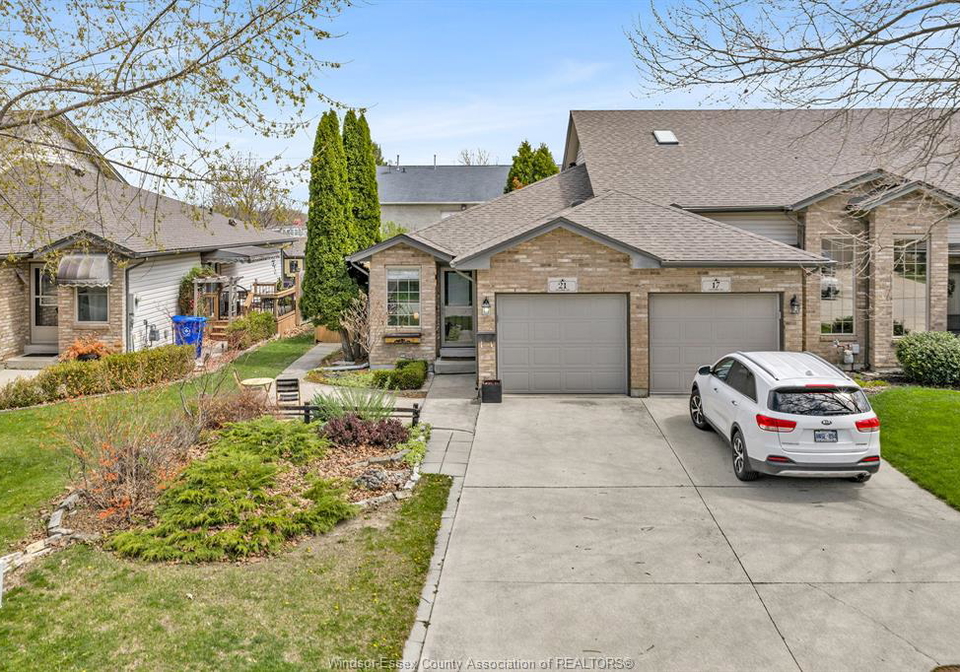 21-tofflemire-court-amherstburg-ontario-26010917
