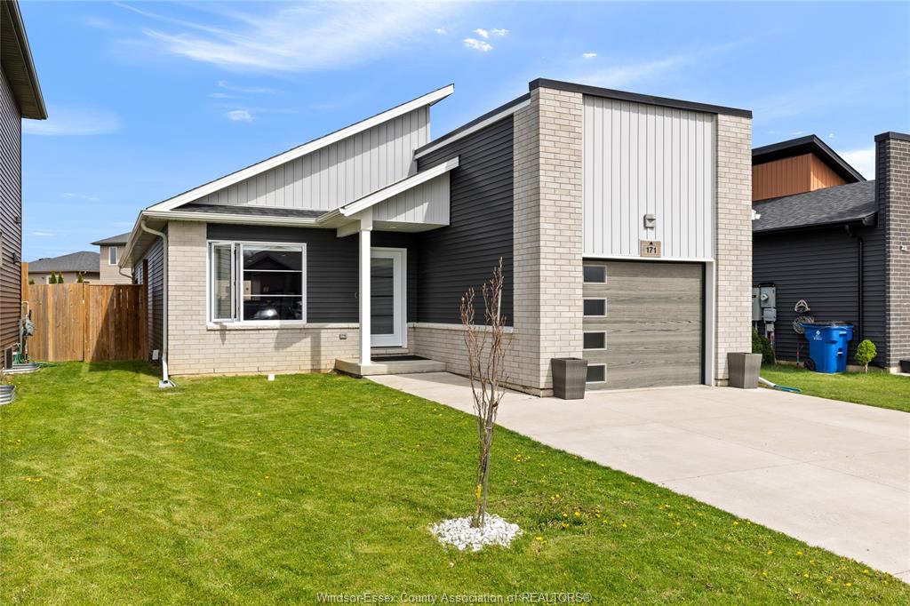 171-moonstone-chatham-ontario-26010948