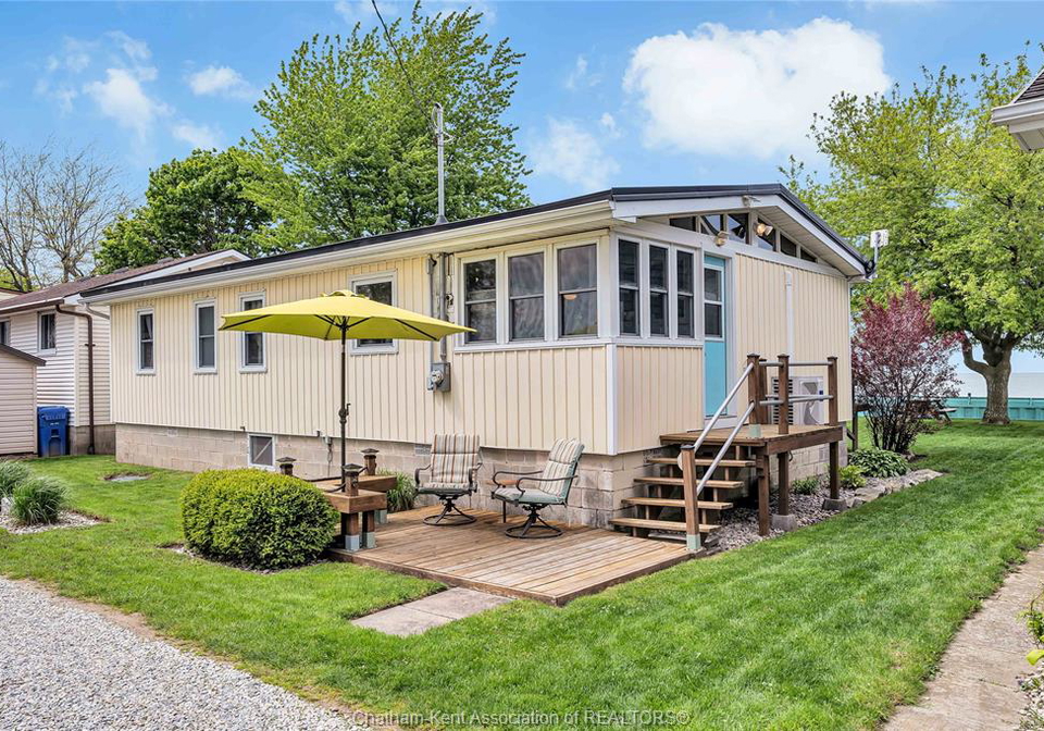 14270-crystal-beach-road-stoney-point-ontario-26010963