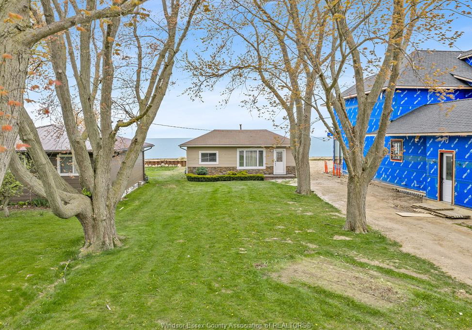 162-robson-road-leamington-ontario-26011047