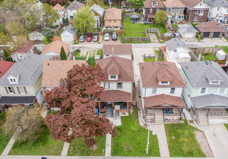 748-moy-windsor-ontario-26011084