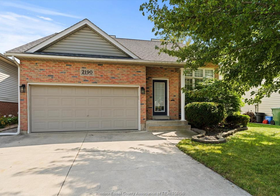 2190-rockport-street-windsor-ontario-26011085
