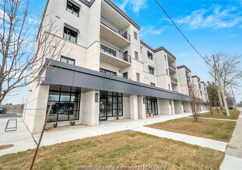 3817-howard-avenue-windsor-ontario-26011098