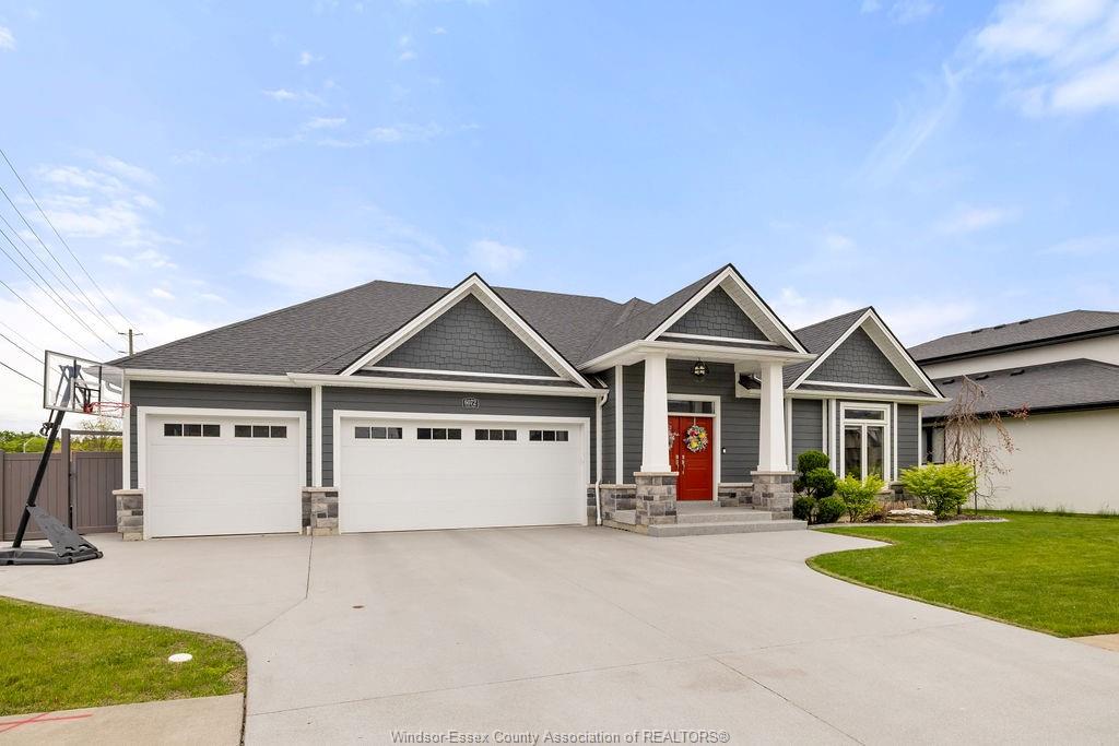 6072-silver-maple-lasalle-ontario-26011102
