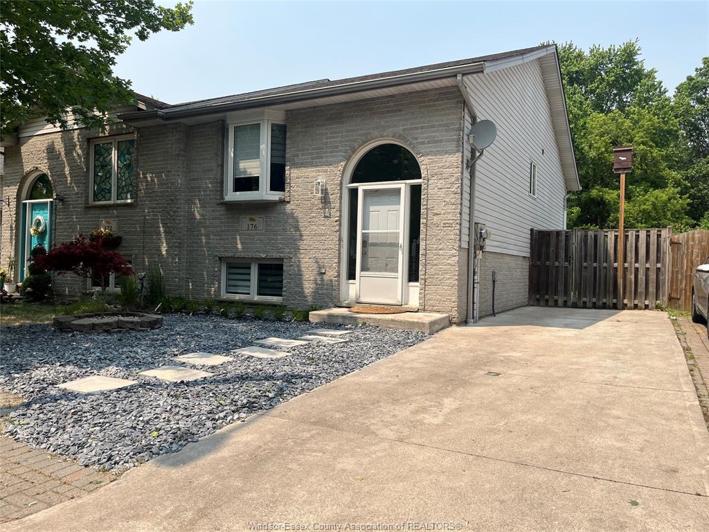 176-rivervilla-court-lasalle-ontario-26011108