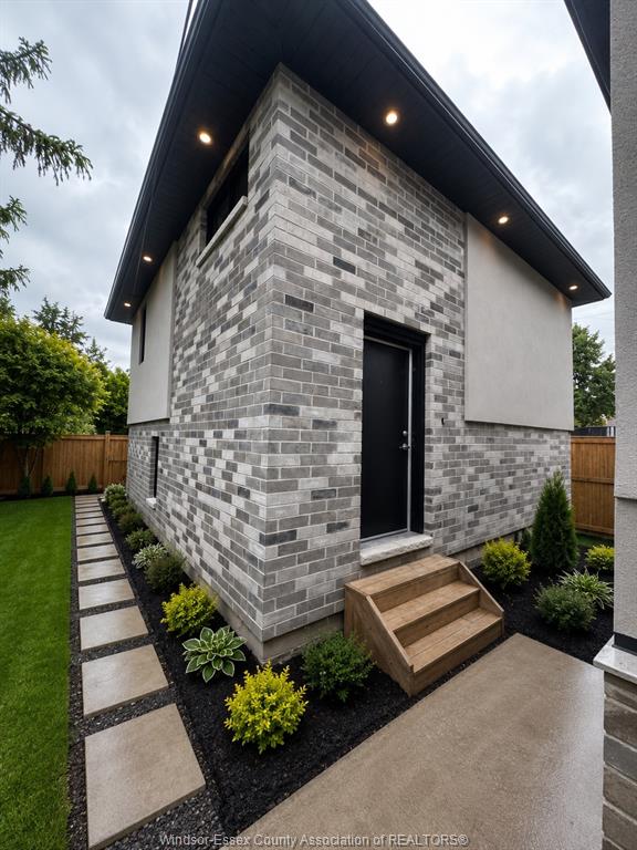 987-ford-boulevard-windsor-ontario-26011111