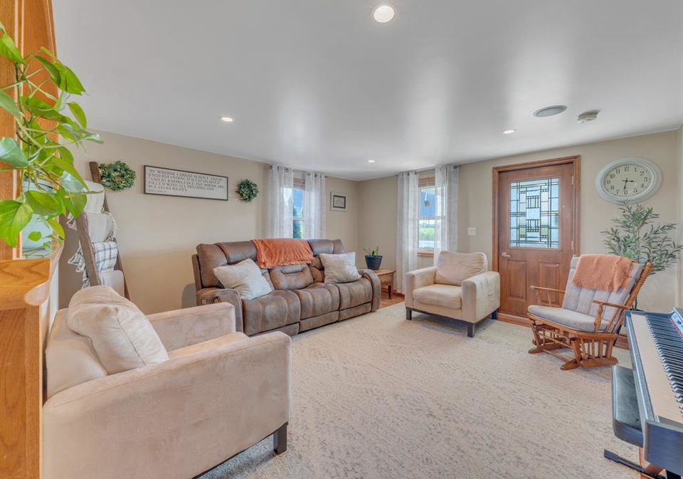 12144-12th-concession-essex-ontario-26011113