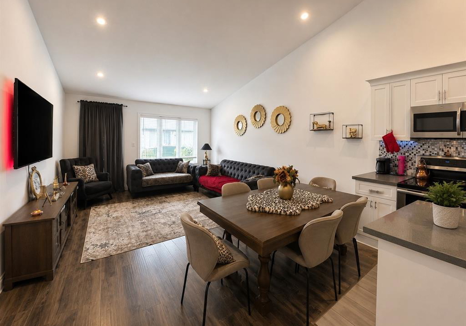 3639-hallee-crescent-windsor-ontario-26011117