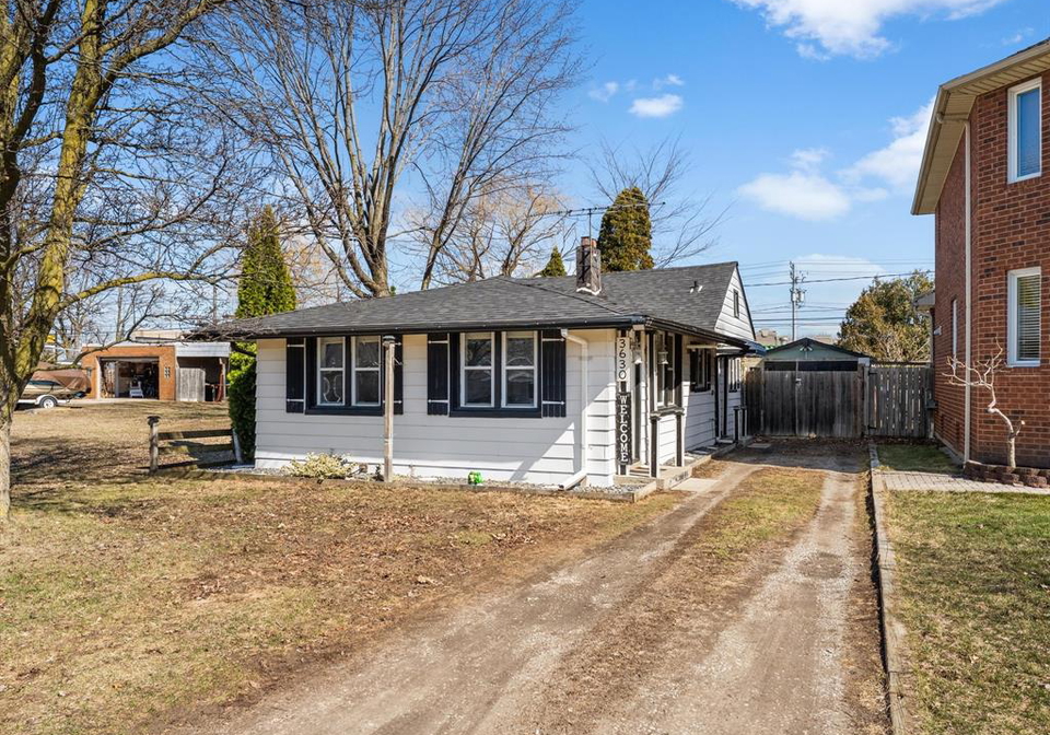 3630-turner-road-windsor-ontario-26011174