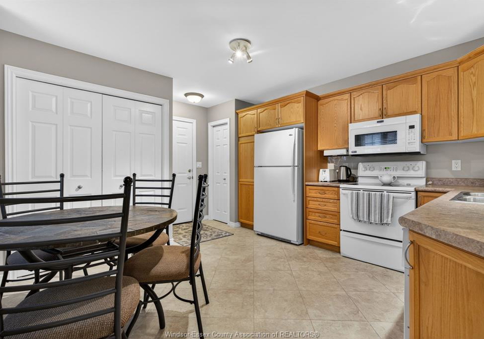 5-leonard-drive-kingsville-ontario-26011214