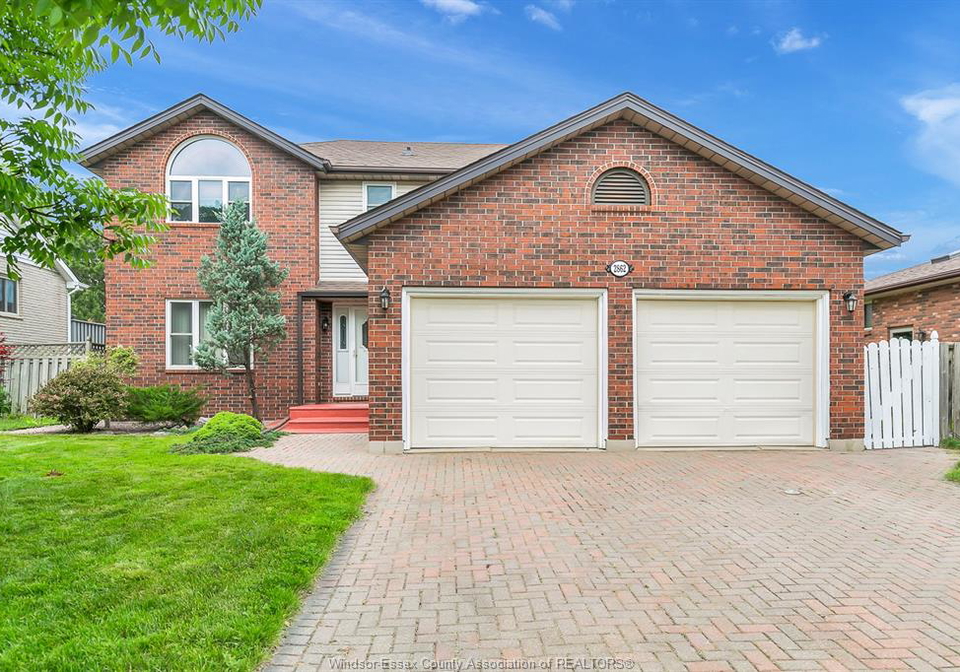 2862-mangin-crescent-windsor-ontario-26011225
