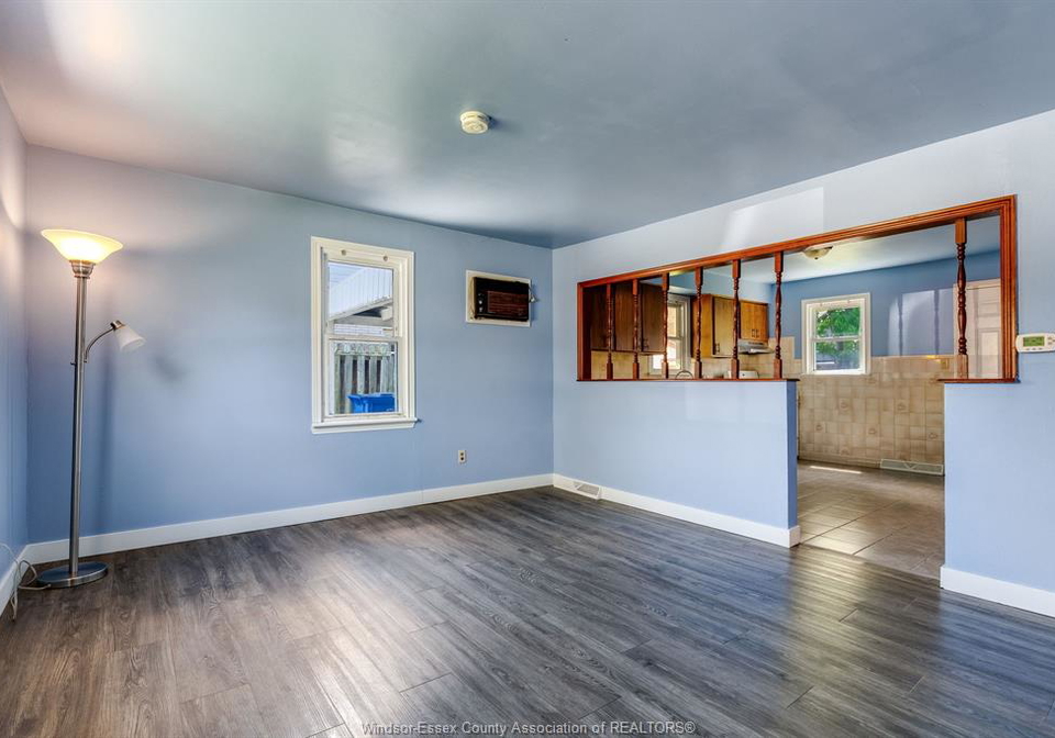 84-robinson-street-leamington-ontario-26011227