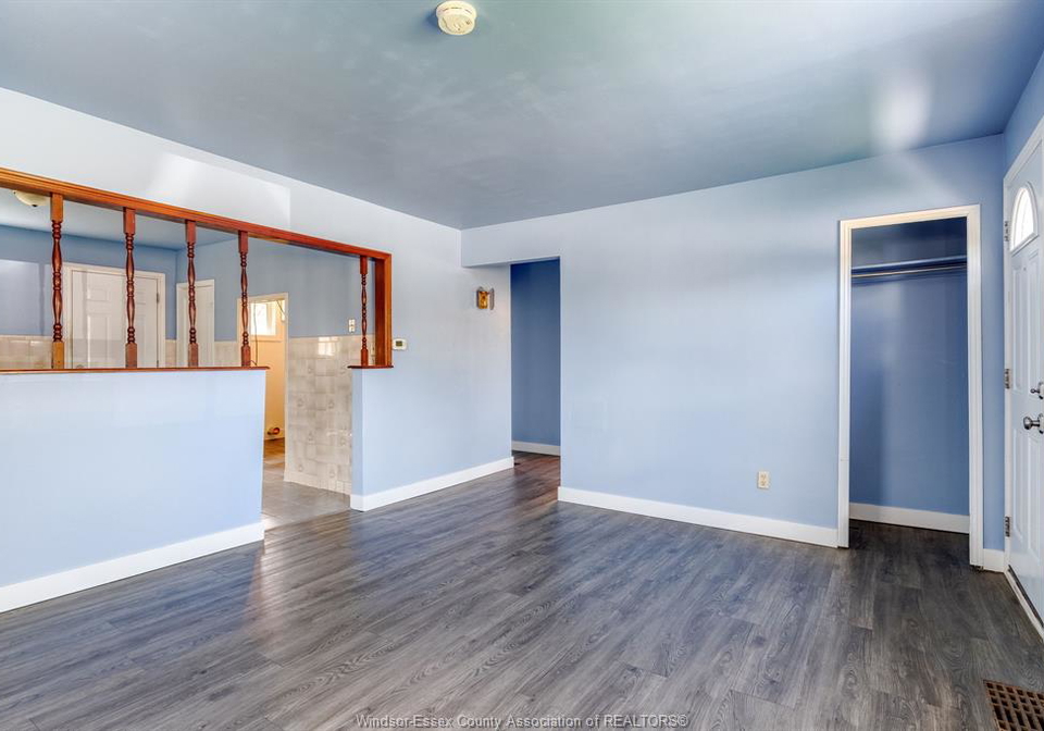 84-robinson-street-leamington-ontario-26011227