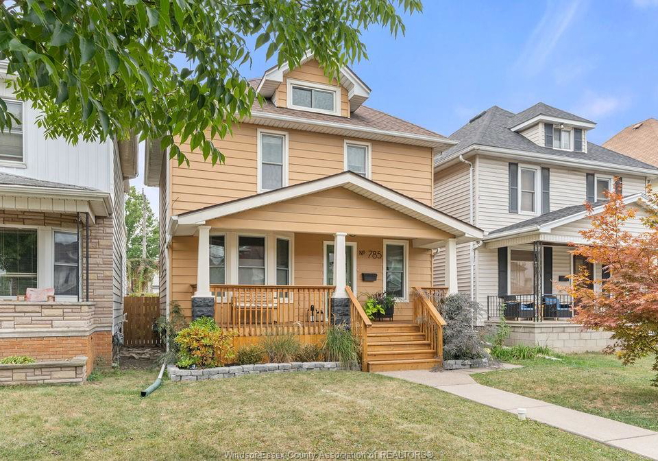 785-moy-avenue-windsor-ontario-26011250