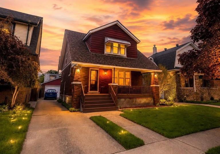 2306-lincoln-road-windsor-ontario-26011264
