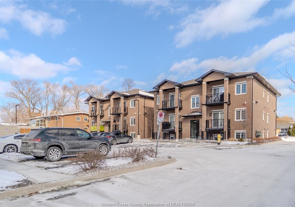233-watson-avenue-windsor-ontario-26011271