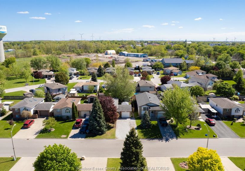 11-azar-avenue-tilbury-ontario-26011279