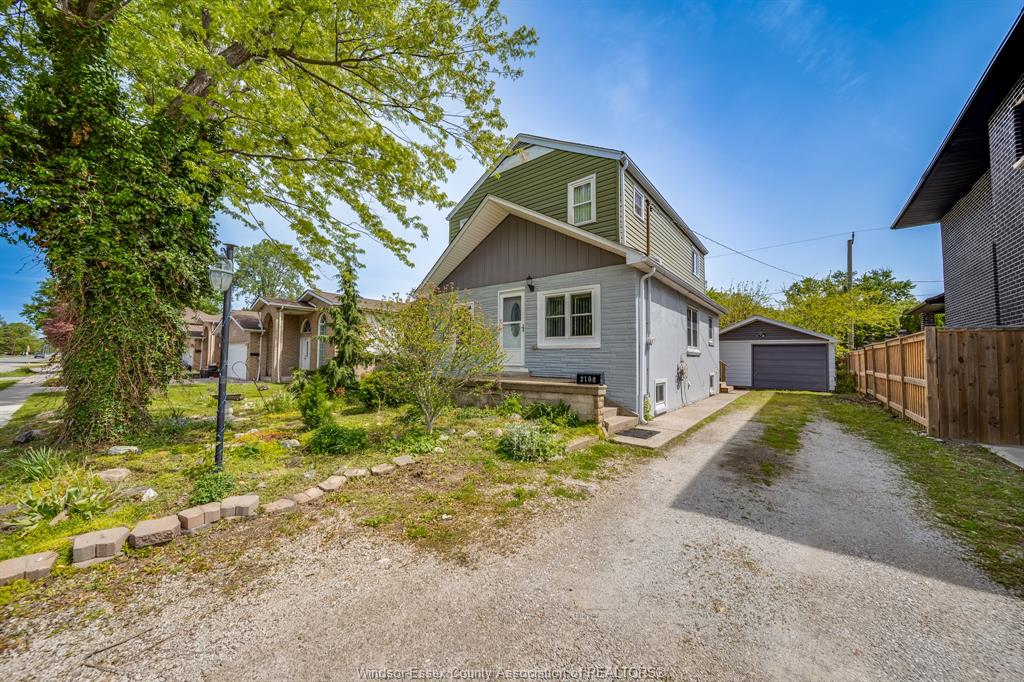 2168-dominion-boulevard-windsor-ontario-26011294
