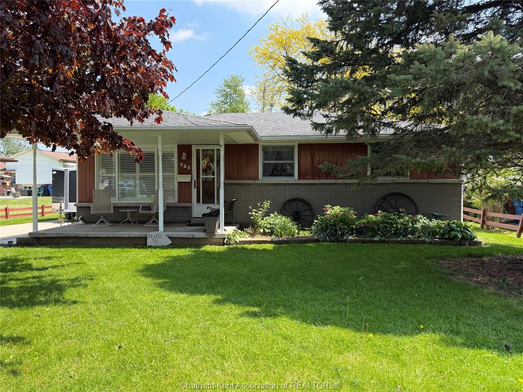 751-albert-street-wallaceburg-ontario-26011305