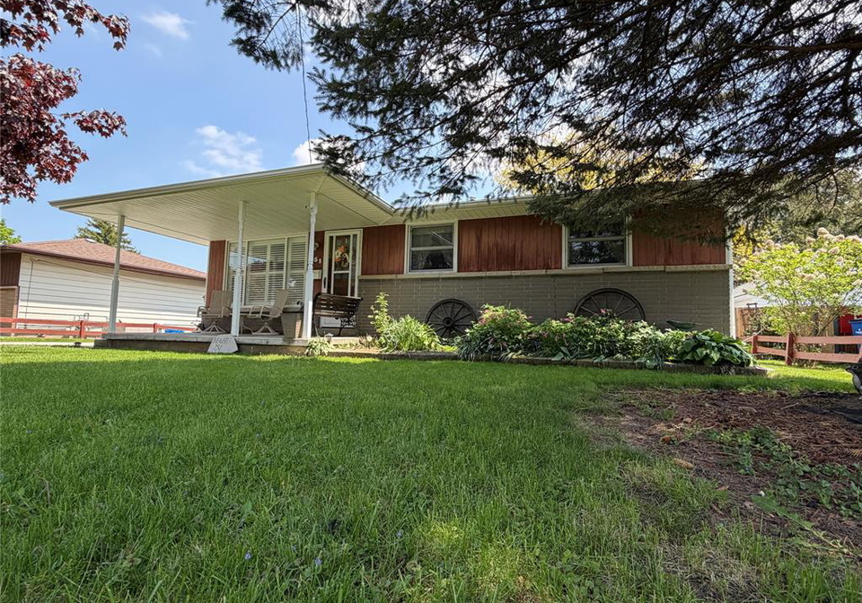 751-albert-street-wallaceburg-ontario-26011305