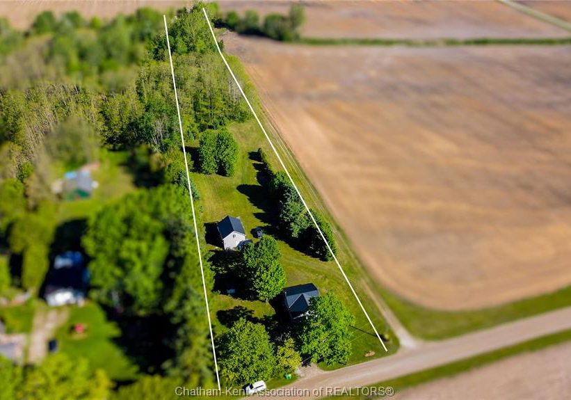 1244-coltsfoot-drive-newbury-ontario-26011316