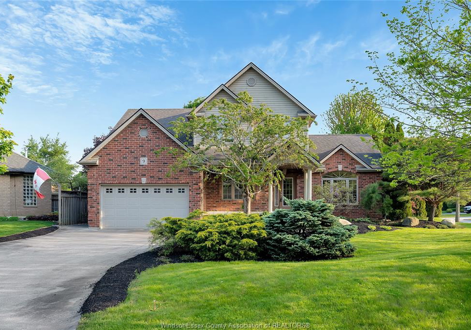 9-creekview-court-kingsville-ontario-26011322