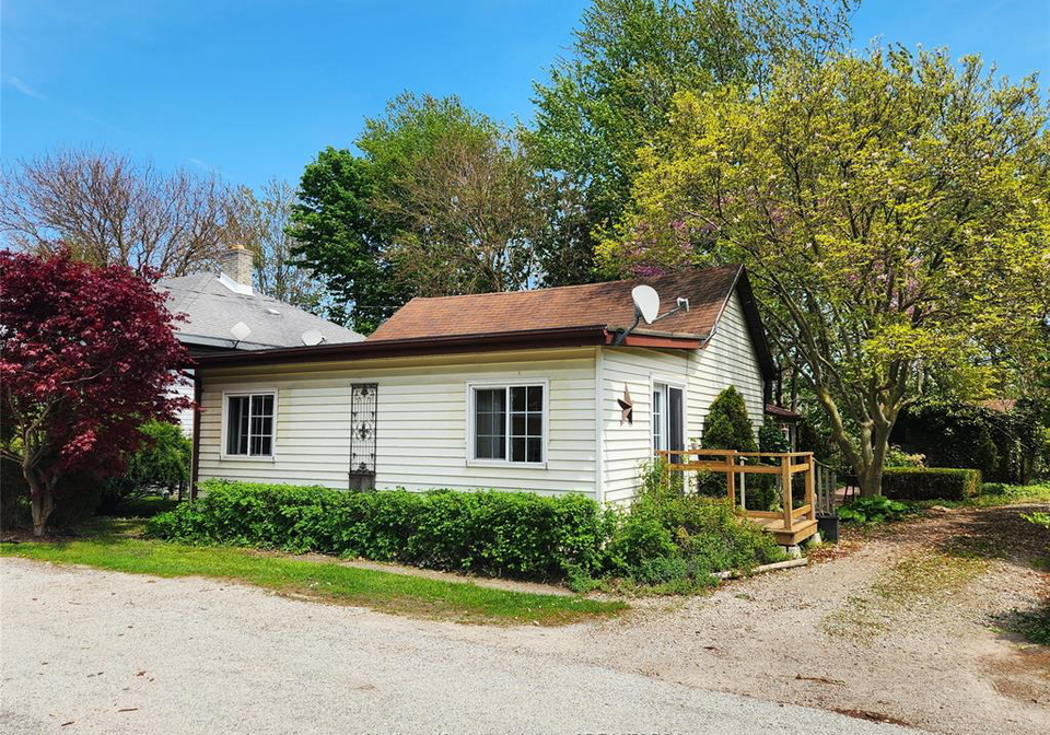 8626-chester-street-cedar-springs-ontario-26011345