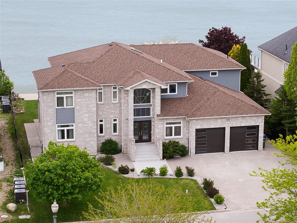 300-shoreview-circle-windsor-ontario-26011352