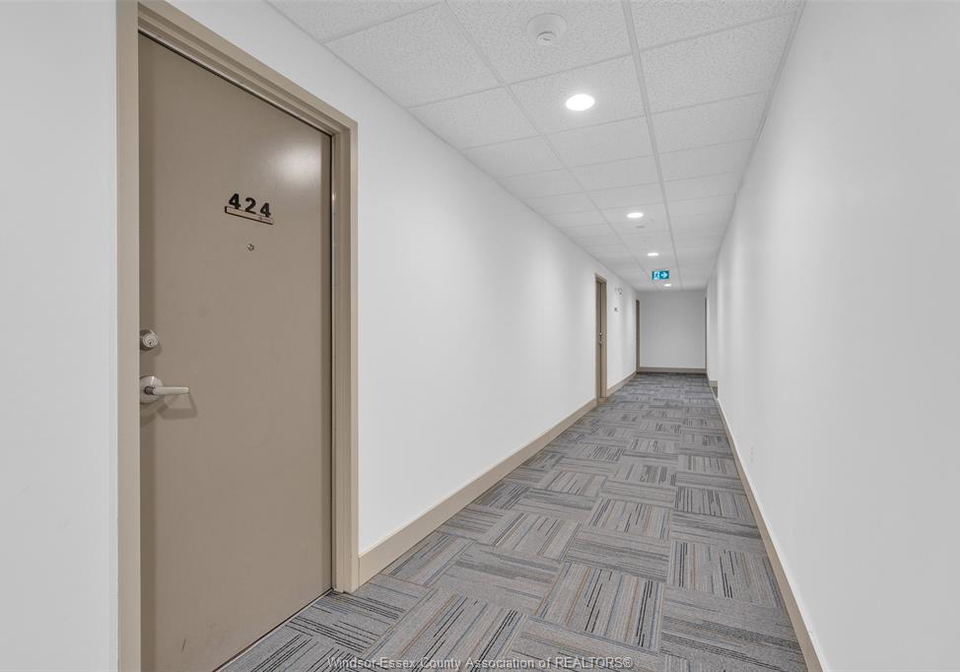 1489-banwell-windsor-ontario-26011381