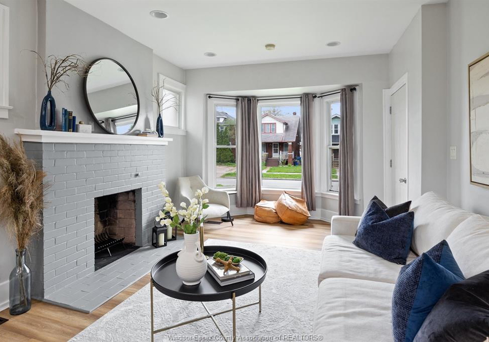 520-rankin-avenue-windsor-ontario-26011383