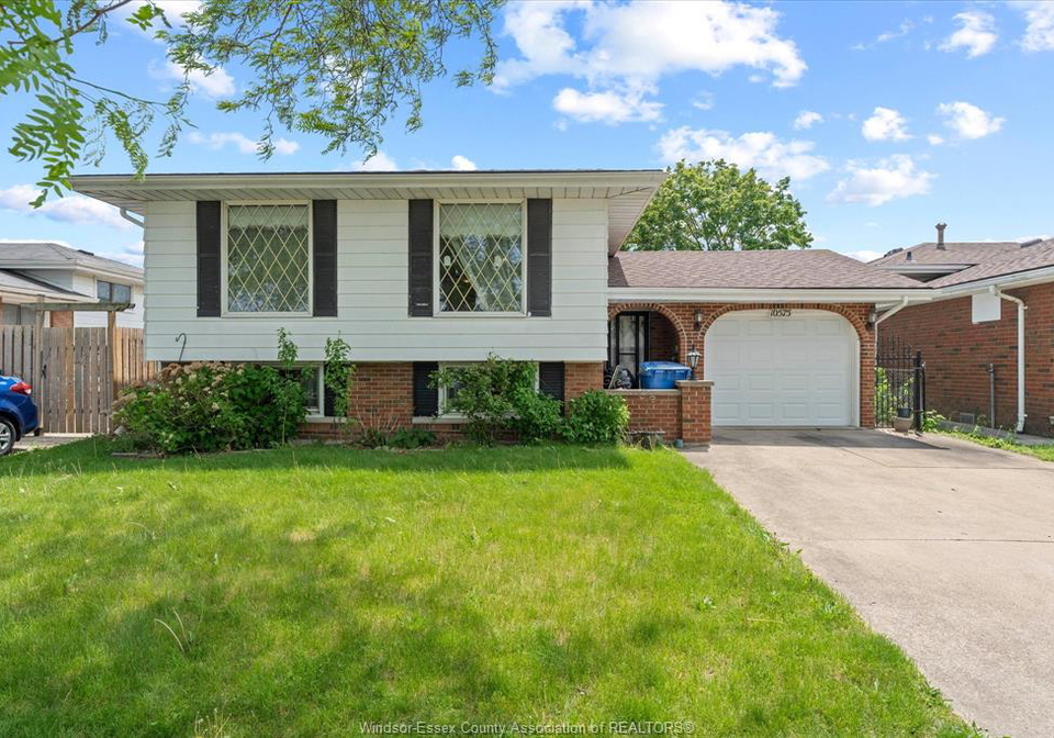 10575-mulberry-drive-windsor-ontario-26011394