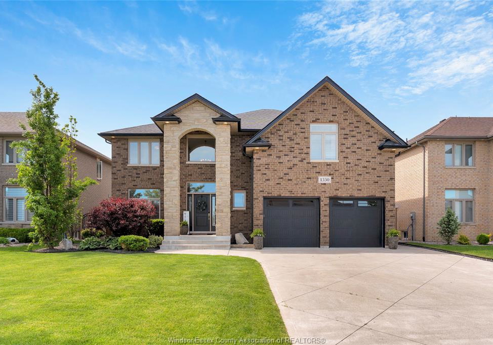 1330-deer-run-trail-lakeshore-ontario-26011422