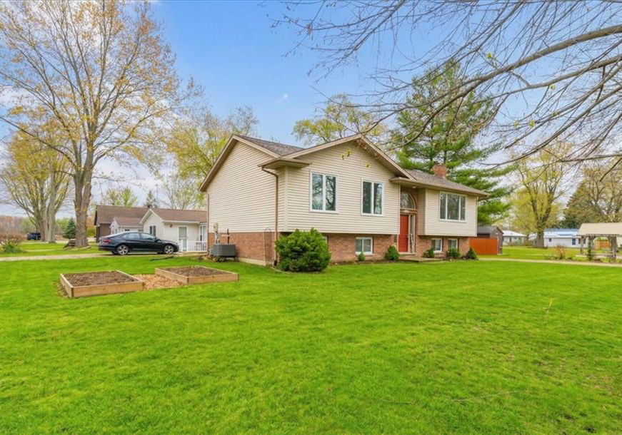 4547-william-street-plympton-wyoming-ontario-26011434