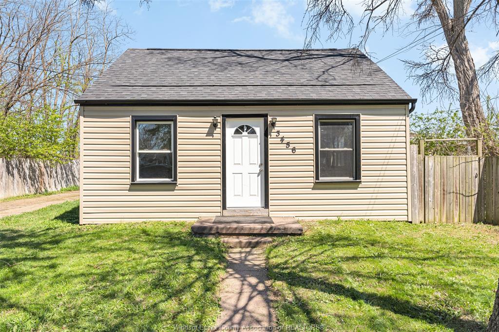 3456-riberdy-windsor-ontario-26011480