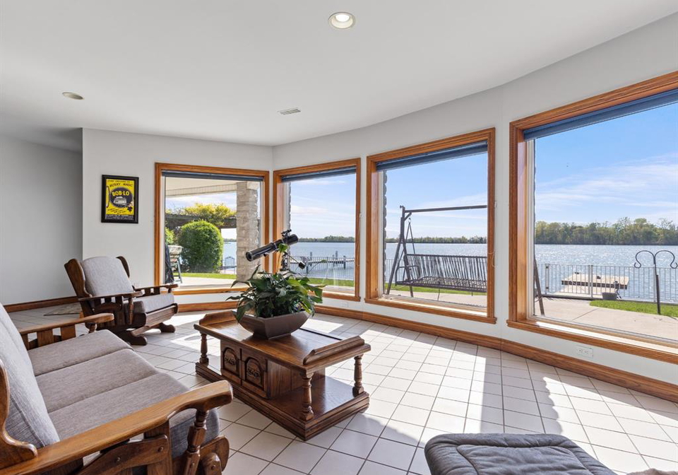 682-dalhousie-street-amherstburg-ontario-26011494