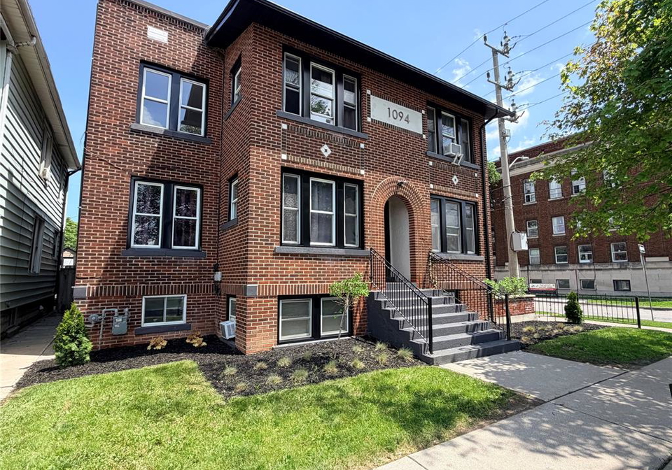 1094-lincoln-road-windsor-ontario-26011497