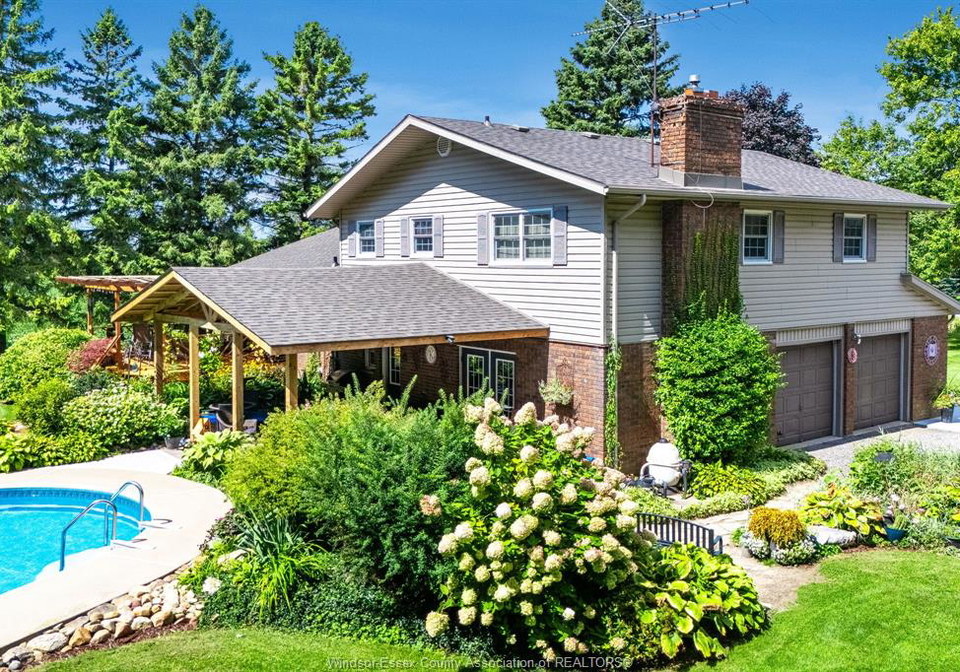 863-road-6-east-ruthven-ontario-26011515