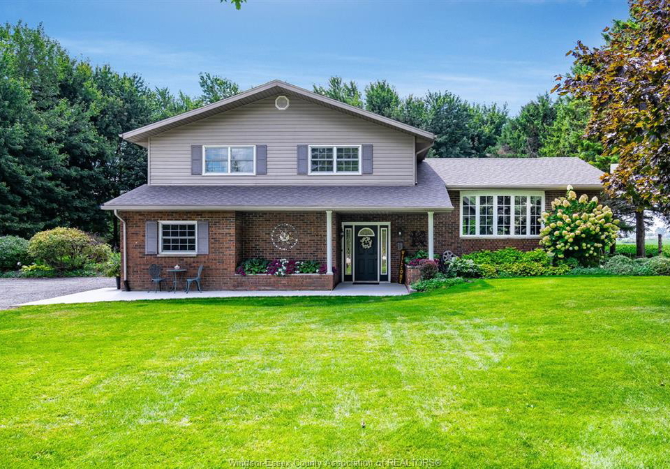 863-road-6-east-ruthven-ontario-26011515