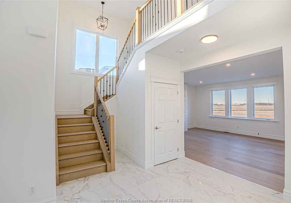 4430-belmont-comber-ontario-26011543