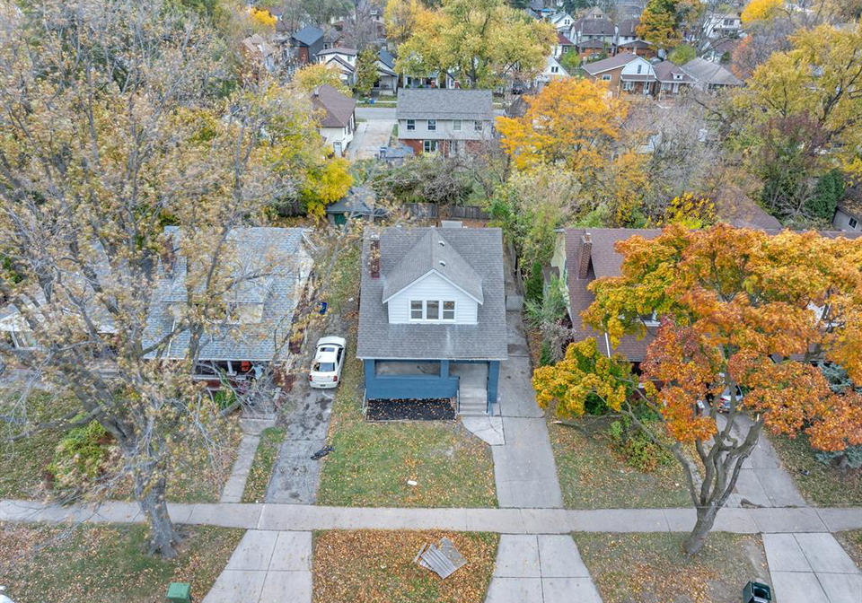 406-partington-windsor-ontario-26011555