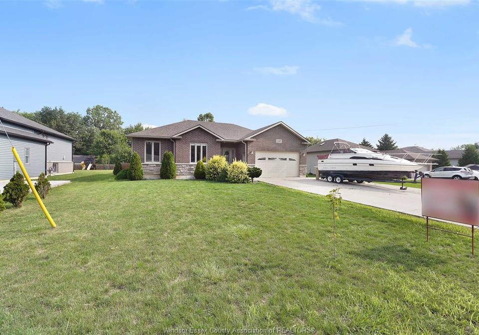21107-mclean-road-wheatley-ontario-26011566