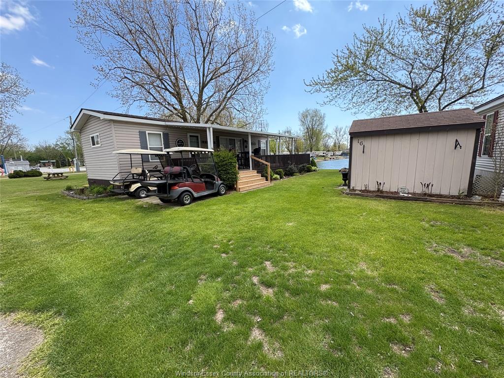 16-mulberry-lane-leamington-ontario-26011569