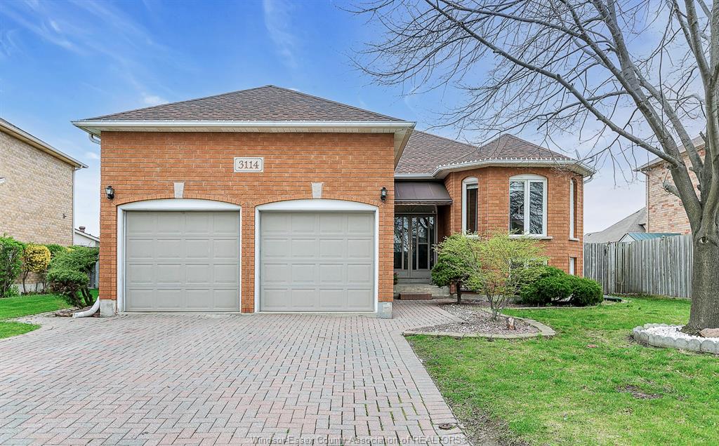 3114-fletcher-windsor-ontario-26011600