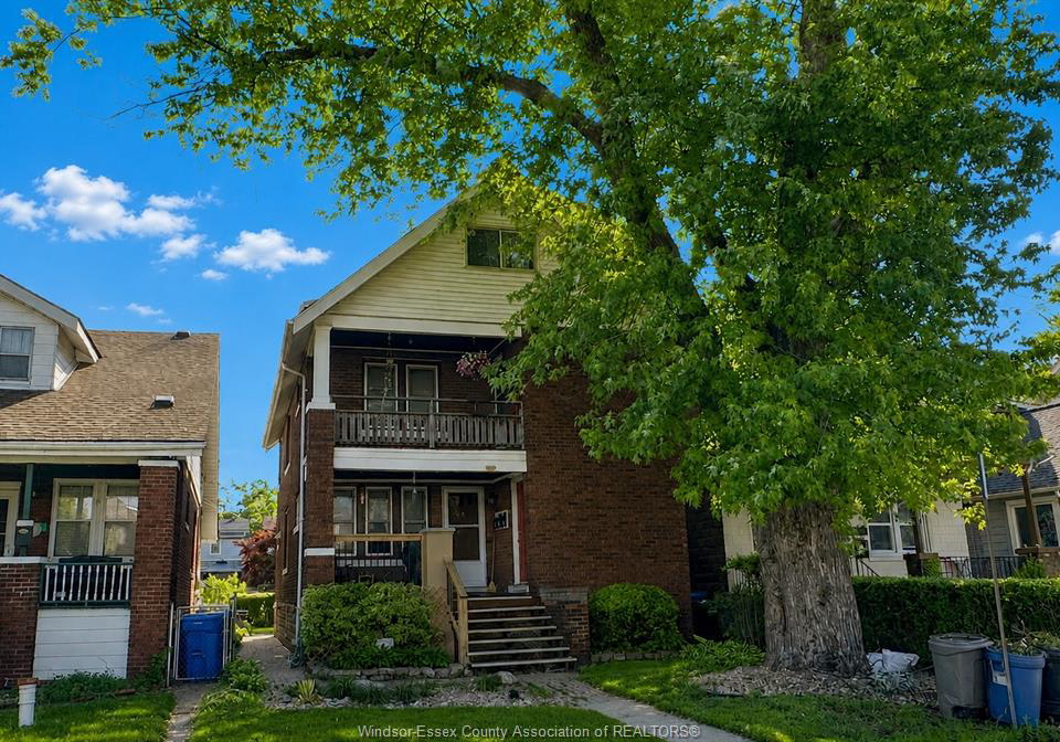 1550-bruce-avenue-windsor-ontario-26011611