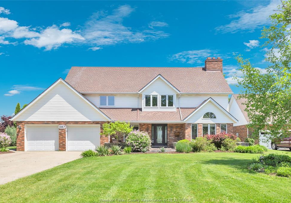 287-irwin-essex-ontario-26011625